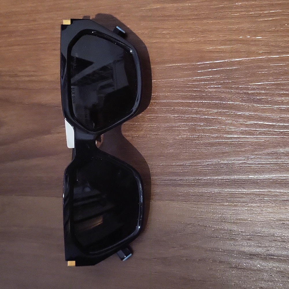 Tiffany and Co. AUTHENTIC Sunglasses